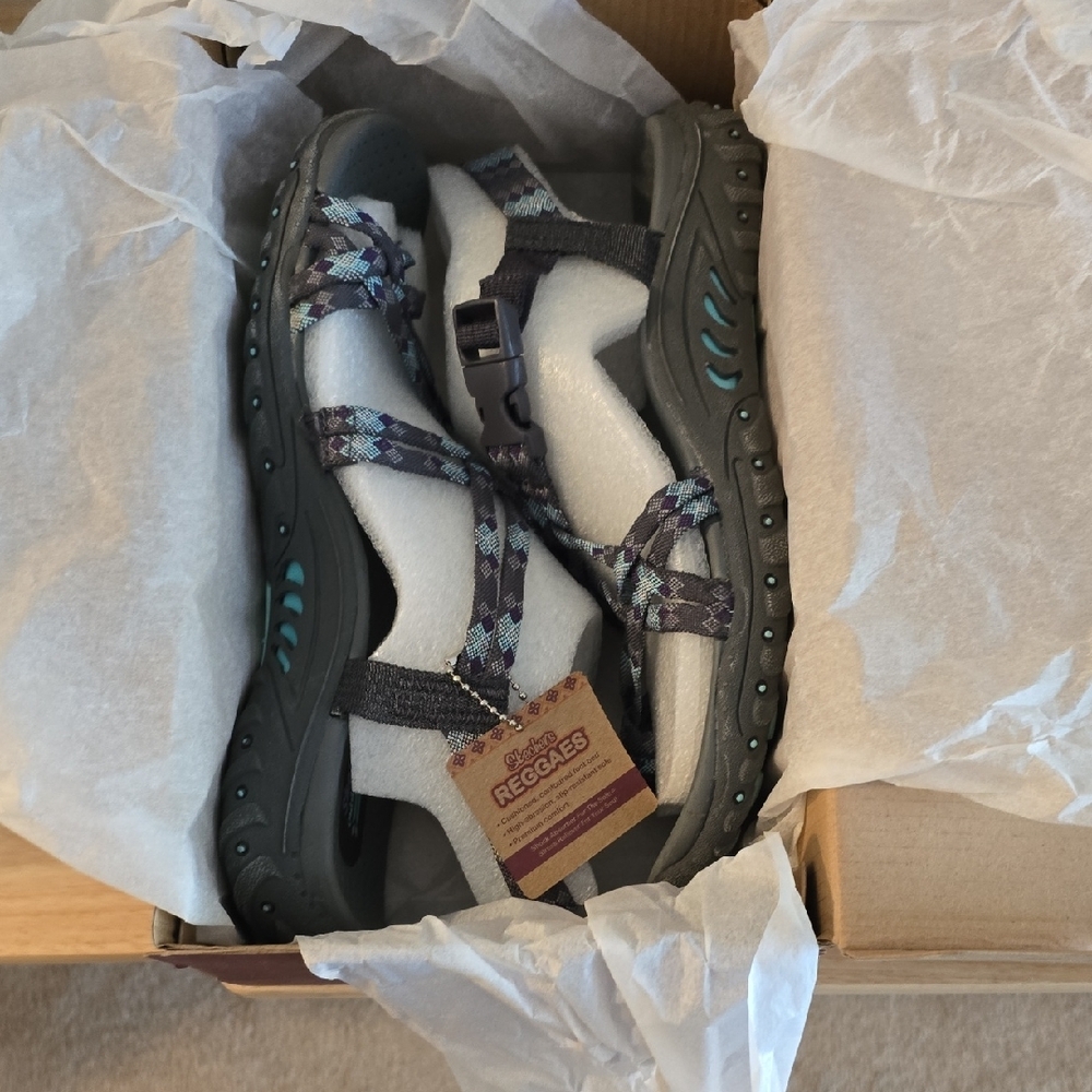 Skechers Sandals - Gray and Blue